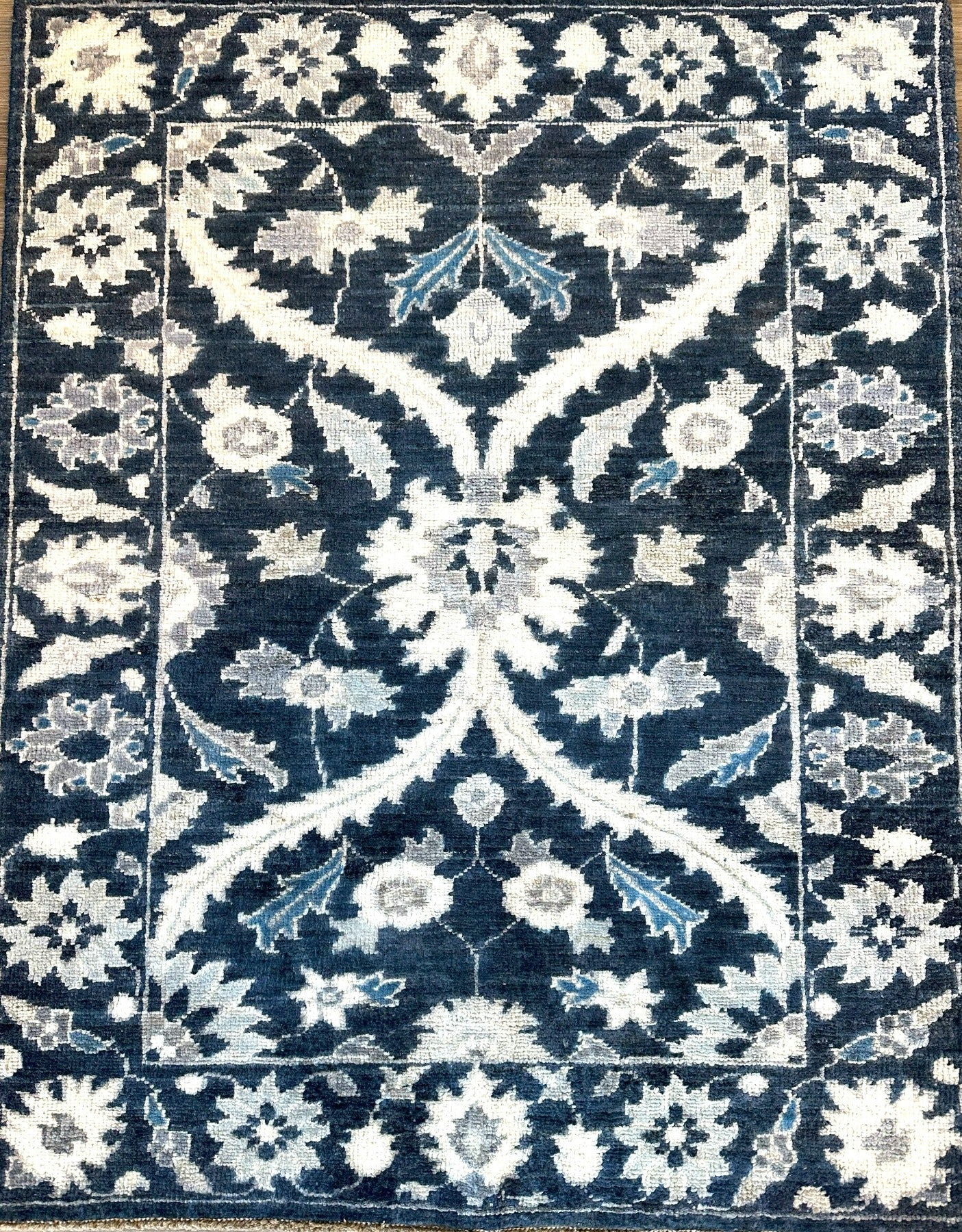 Tiny Knot - Keelson Dark Blue / 2'3" x 3'6"