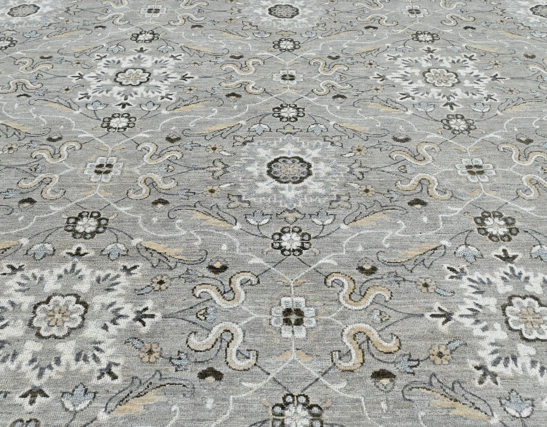 475 sgl 12x15 handknotted wool luxury carpet