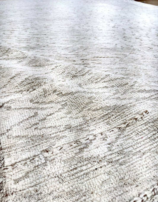 Knotted rug Modern moroccan wool 9 x 12 Amber Lewis style rug