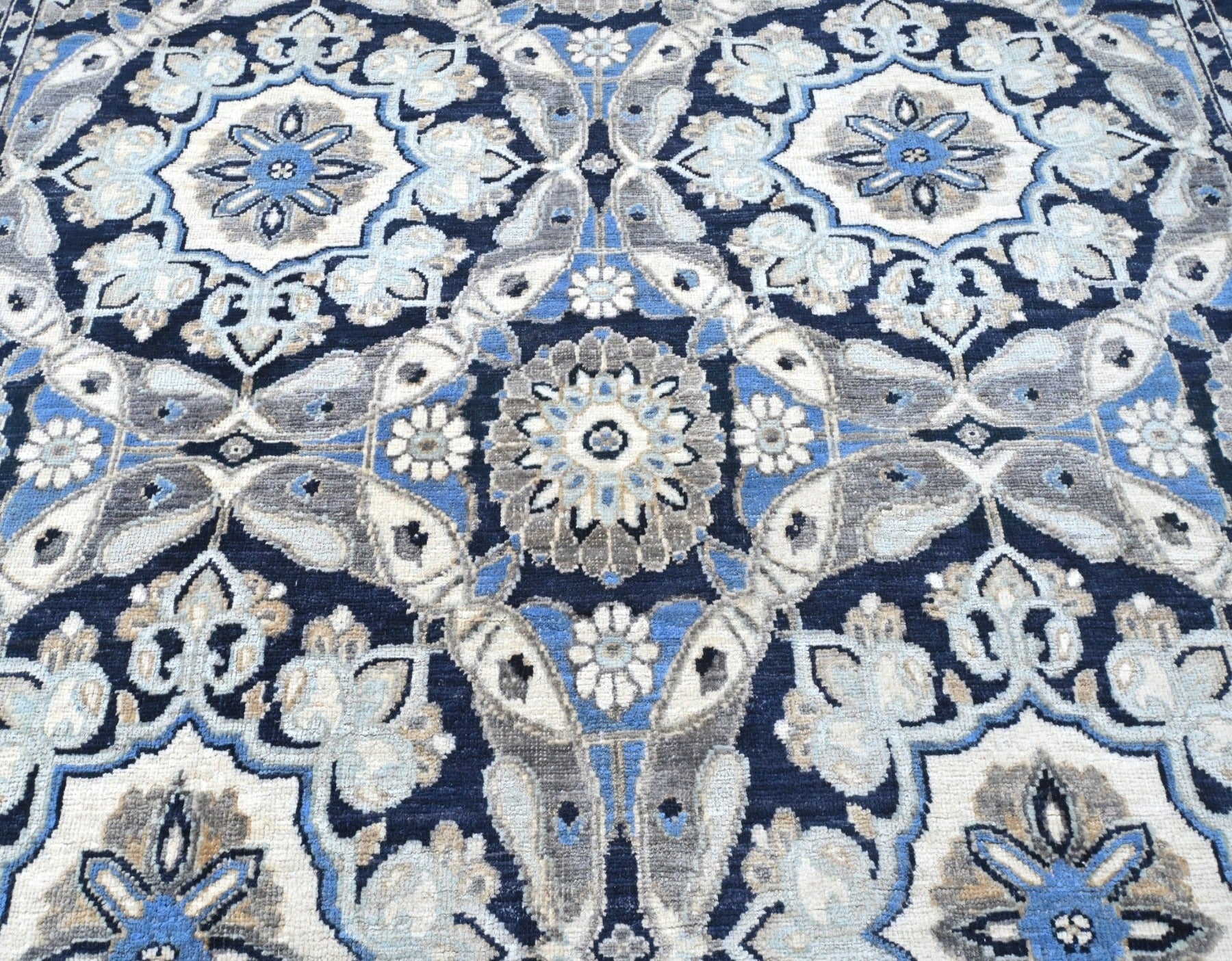 265-8 Dark Blue Cout Rug