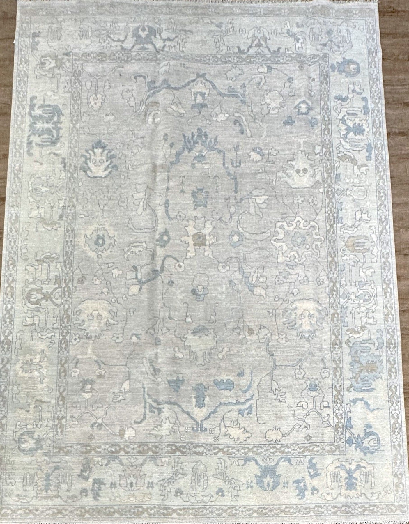 Neutral Oushak 9 x 12 Rug (9' x 12'2")