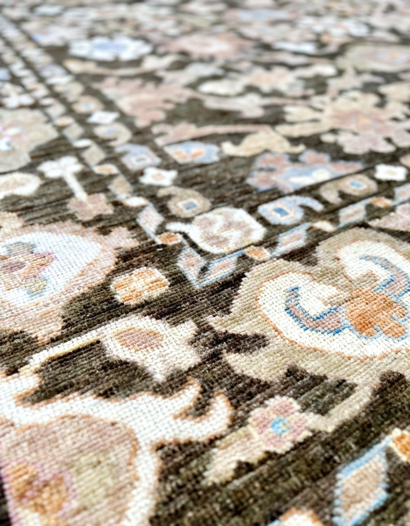 Brown Oushak 9x12 Rug (9' x 11'9