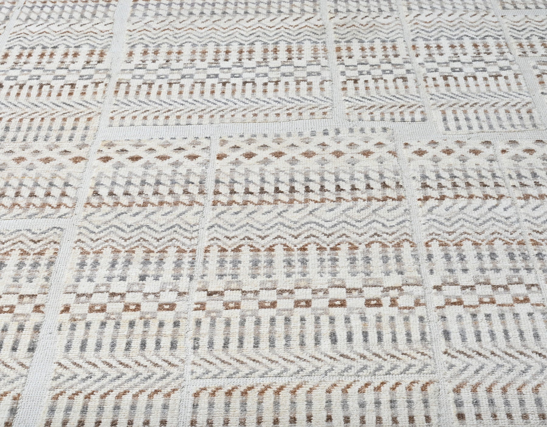 Modern rug