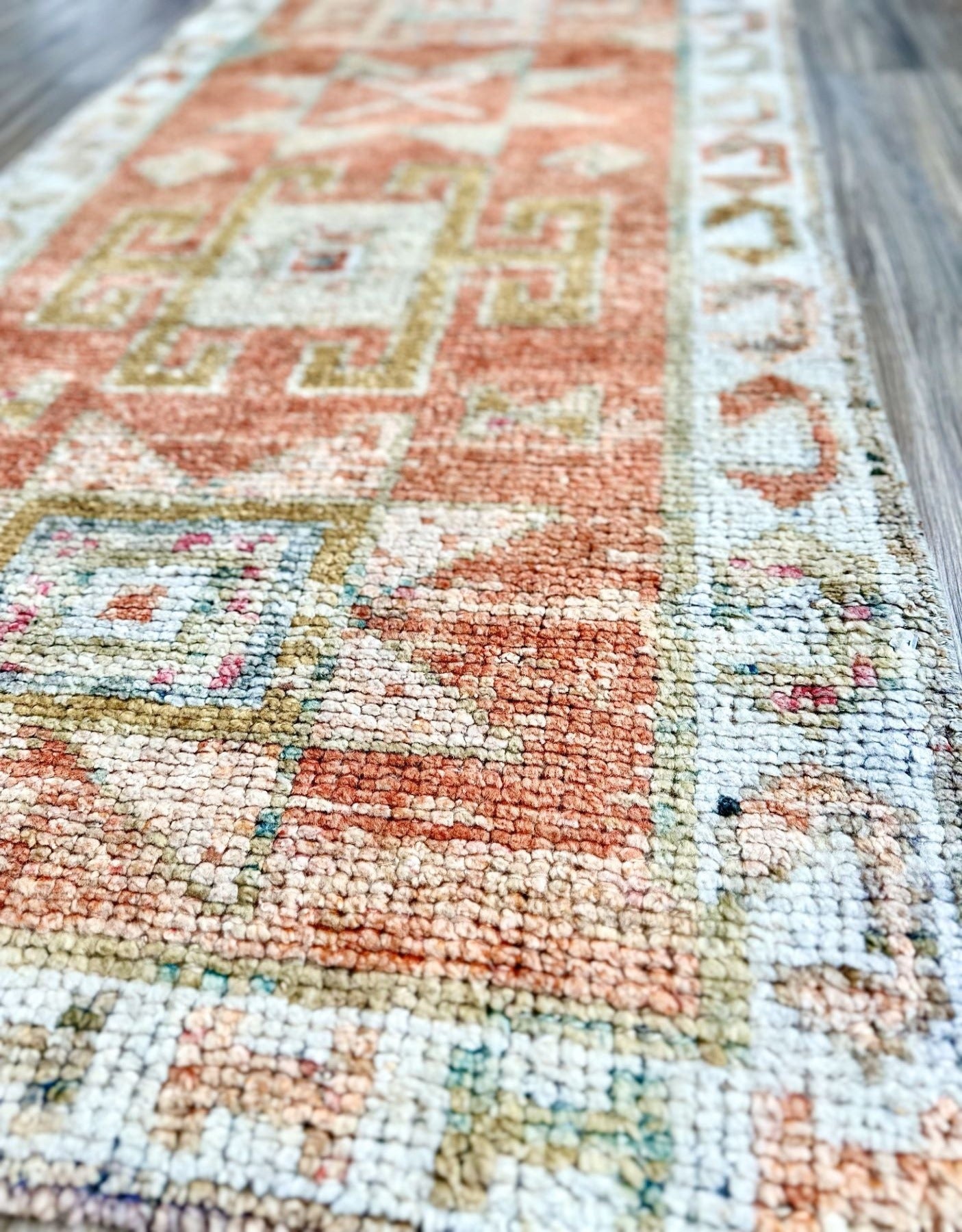 Lilah - Vintage Turkish 3 x 10 Runner (2'11" x 10'4")