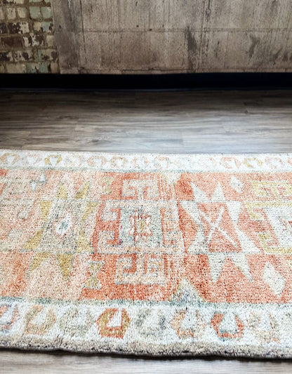 Lilah - Vintage Turkish 3 x 10 Runner (2'11" x 10'4")