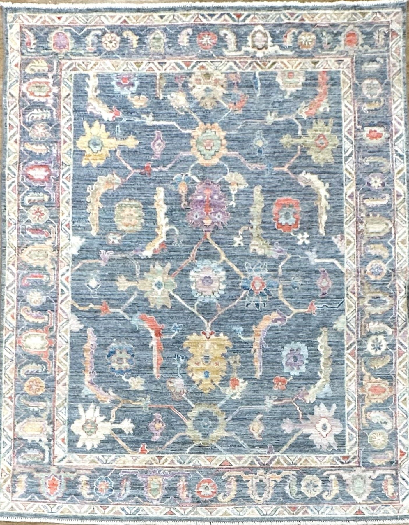 Colorful hand-knotted oushak size 6 x9