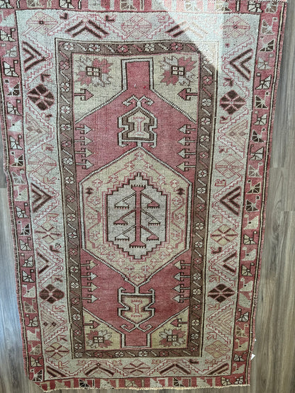 Authentic Turkish Vintage 3 x 5 Rug (3'7" x 5'6")