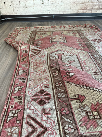 Authentic Turkish Vintage 3 x 5 Rug (3'7" x 5'6")