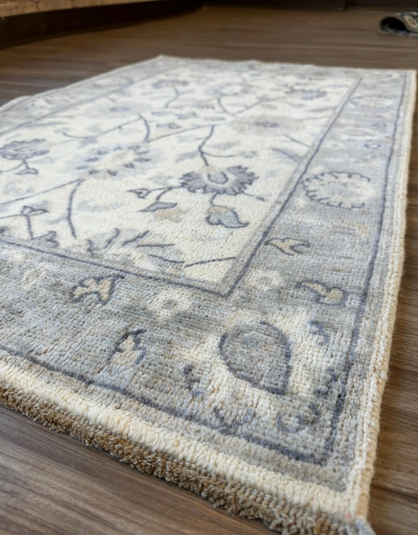 Tiny Knot - Currituck Ivory/ Size 2'3