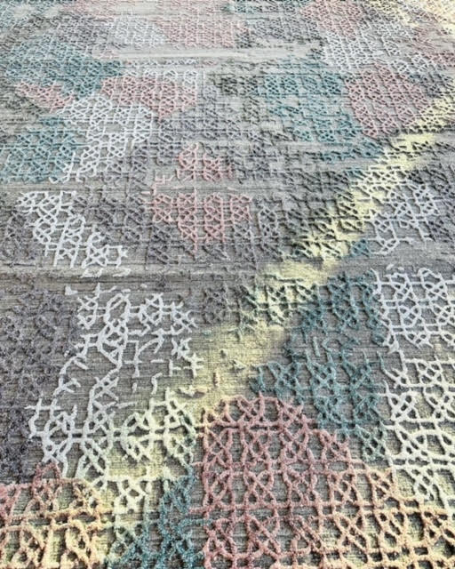 Modern Hand-Knotted 8 x 10 Rug (7'5" x 9'3")